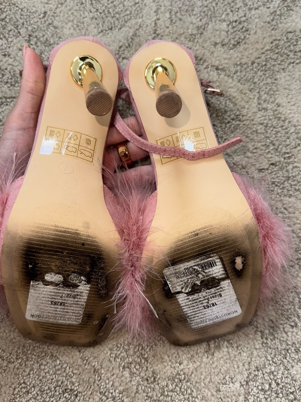 Heels - Picture 3 of 4